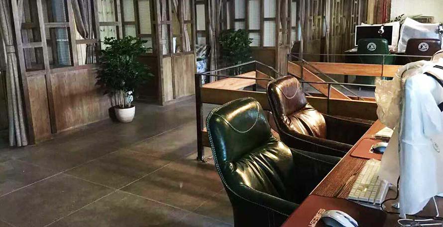 夢(mèng)達(dá)網(wǎng)吧高檔沙發(fā)裝修效果圖