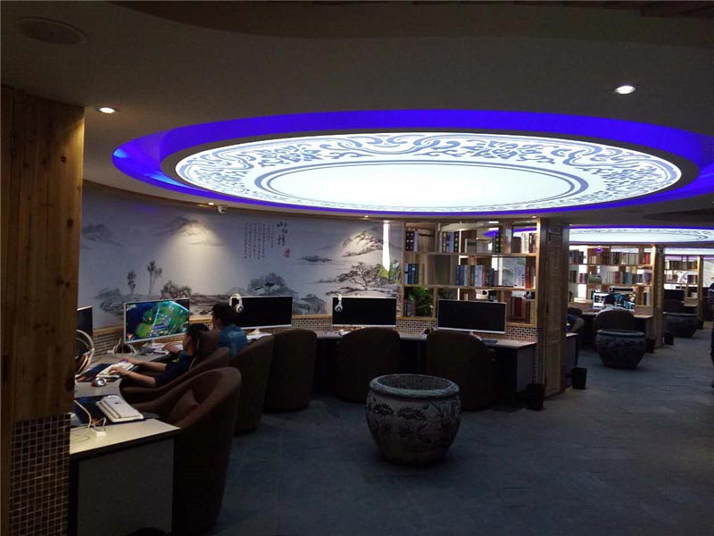 奇緣仙境網(wǎng)咖桌椅裝修效果圖