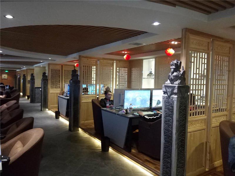 奇緣仙境網(wǎng)咖桌椅裝修效果圖