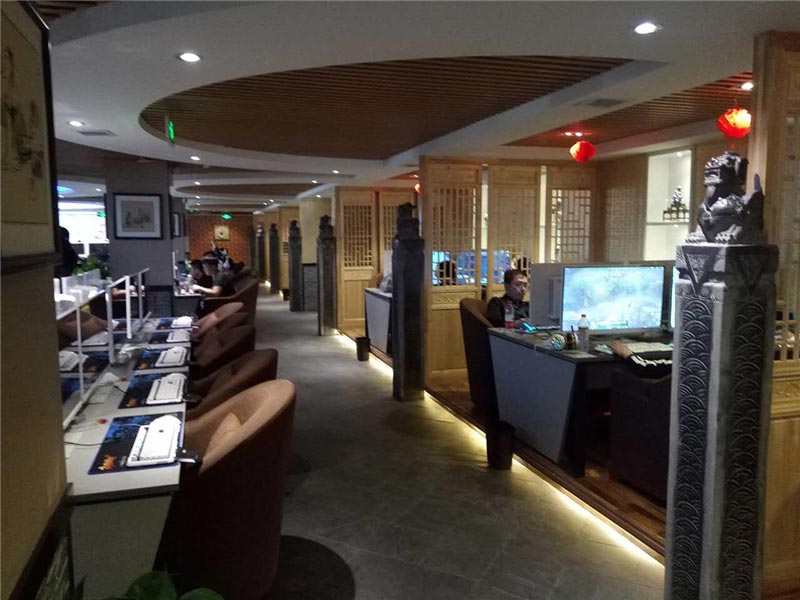 奇緣仙境網(wǎng)咖桌椅裝修效果圖