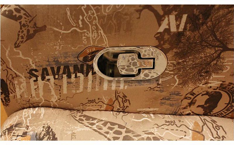 夢達時尚個性網(wǎng)吧沙發(fā)裝修效果圖