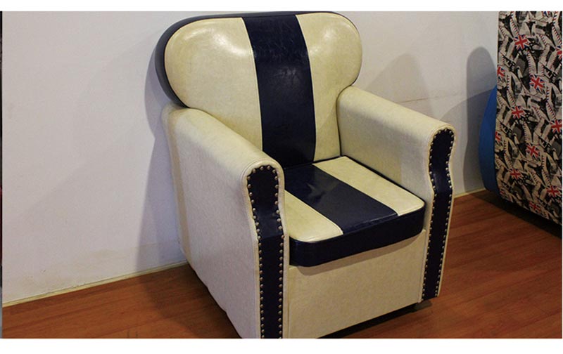 夢(mèng)達(dá)單人網(wǎng)吧卡座沙發(fā)裝修效果圖