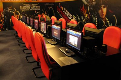 選一款適合久坐的網(wǎng)吧椅