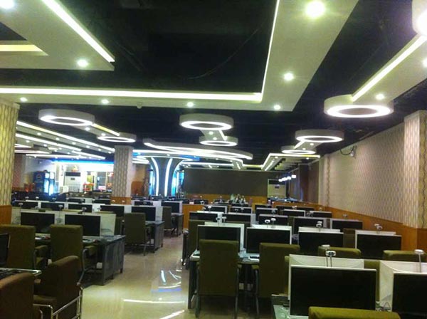 網(wǎng)吧裝修效果圖