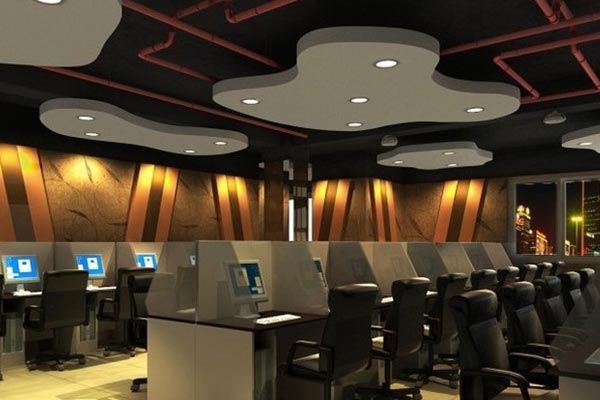 網(wǎng)吧桌椅擺放實(shí)拍圖