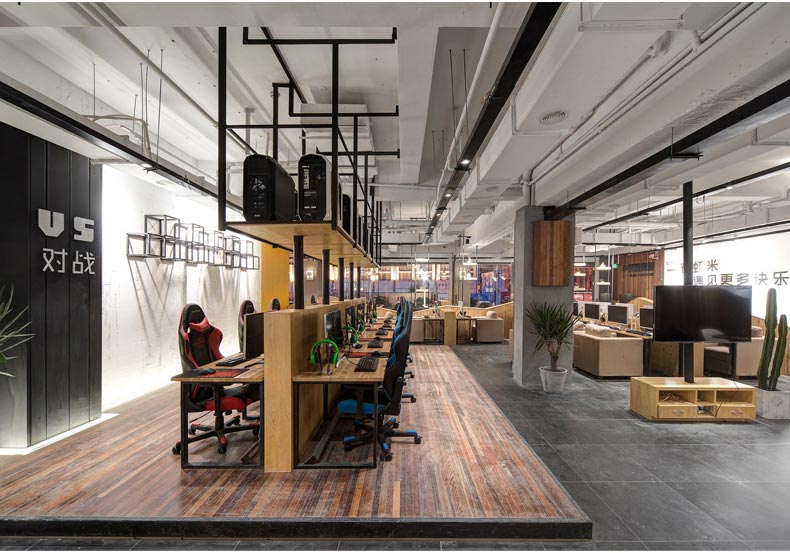 夢達(dá)網(wǎng)吧隱形機箱電腦桌裝修效果圖