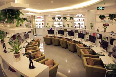 開源節(jié)流，從網(wǎng)吧桌椅保養(yǎng)做起!